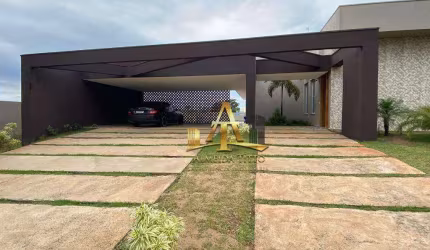Casa com 3 dormitórios à venda, 350 m² por R$ 1.400.000,00 - Portal - Paranapanema/SP