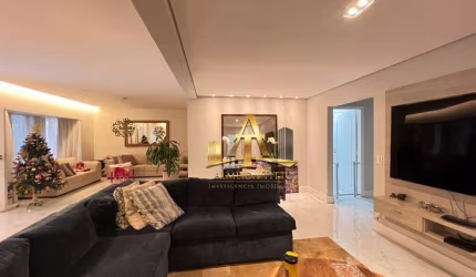 Excelente casa à venda no Condomínio Residencial Alphaville 4 - Santana de Parnaíba - SP.