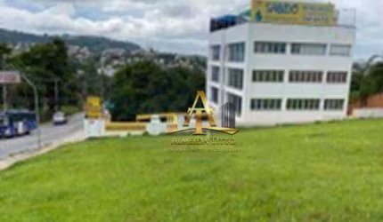 Terreno á Venda no Condomínio Burle Marx