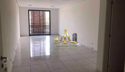 Sala comercial á venda na Granja Vianna - Vianna Espaços Modulares