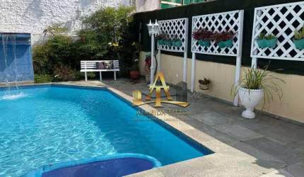 Casa com 3 suíte à Venda, 490 m² por R$ 5.600.000 - Alphaville 01 - Barueri - São Paulo