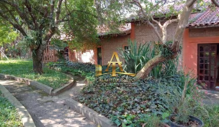 Casa com 5 dormitórios à venda, 360 m² por R$ 1.600.000 - Residencial Nova Higienópolis - Jandira - São Paulo.