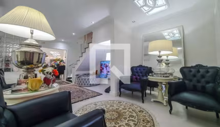 Casa de Luxo à venda com 201 m², 4 quartos e 2 vagas