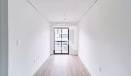 Apartamento à venda com 37m², 1 quarto e sem vaga
