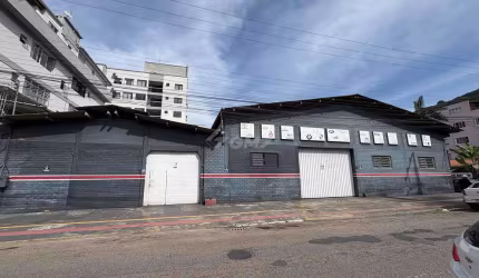 Ponto comercial para Locação nas  Nações em  Balneário Camboriú