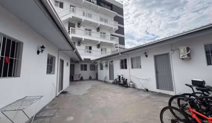 kitnet  para Locação Anual no  Centro, Balneário Camboriú, SC