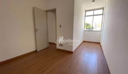 Apartamento no centro de Juiz de fora ótima localização um quarto sala cozinha e banheiro
