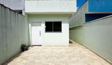 Casa Térrea à Venda em Itaquaquecetuba