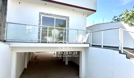 Casa à Venda em Itaquaquecetuba Jardim Horto do Ipê com 3 dormitórios
