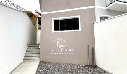 Casa à Venda em Itaquaquecetuba Documentação Gratuita
