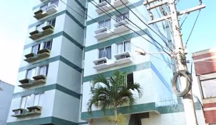 Apartamento em Centro  -  Campos dos Goytacazes