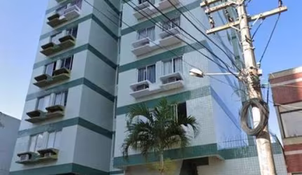 Apartamento em Centro  -  Campos dos Goytacazes