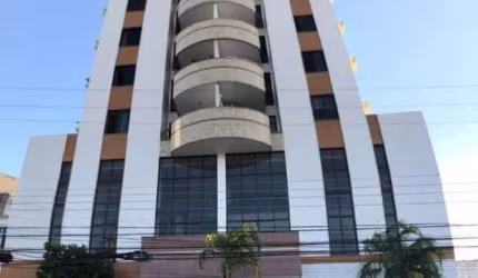 Apartamento em Centro  -  Campos dos Goytacazes