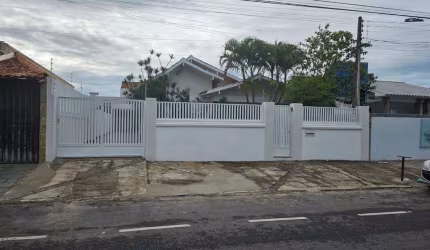 Casa em Parque Califórnia  -  Campos dos Goytacazes