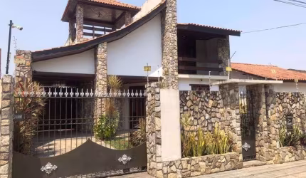 Casa em Campos dos Goytacazes