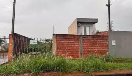 Terreno a venda no bairro Jardim Oriental