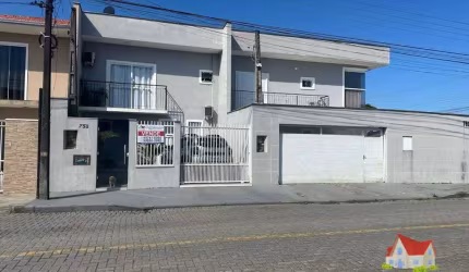Sobrado Geminado C/113 m2 C/03 Quartos C/Suite+Closet+Moveis Planejados No Bairro J.Iririu!