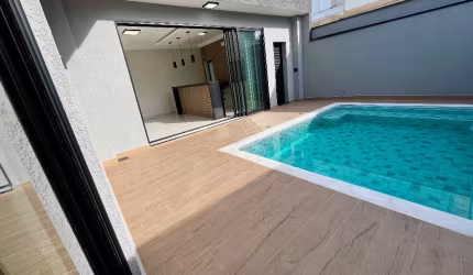 Casa a venda 3 quartos sendo 2 suítes com piscina Condomínio Villa dos Inglezes Sorocaba - SP