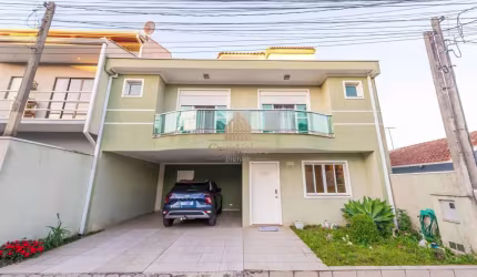 Casa em condominio á venda no xaxim com ático