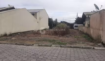Terreno - Centro - Frente para duas Ruas
