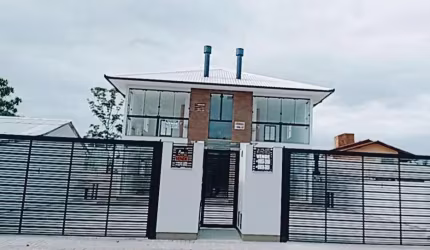 Apartamento para Venda em Palhoça, Praia da Pinheira, 3 dormitórios, 1 suíte, 2 banheiros, 2 vagas