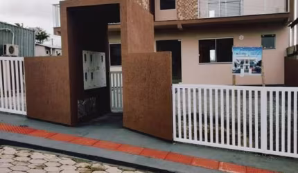 Apartamento para Venda em Palhoça, Porto das Águas, 2 dormitórios, 1 suíte, 2 banheiros