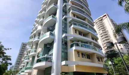 EXCELENTE APARTAMENTO DUPLEX  COND: MUNDO NOVO