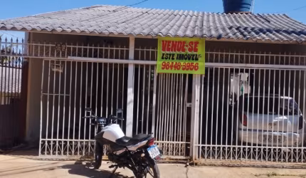Casa na QR 402 CONJ30