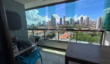 Venda de lindo  apartamento no Caminho das Árvores