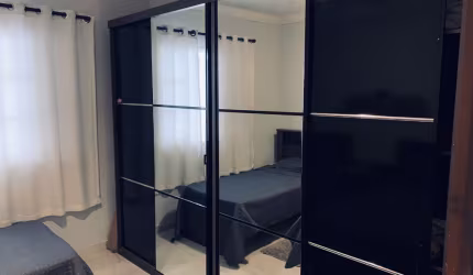 Casa em São Paulo - Penha / Aceita Permuta em Bertioga