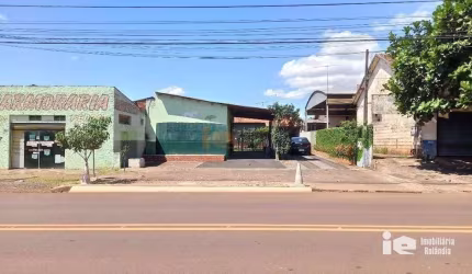 Casa à venda por R$ 1.300.000