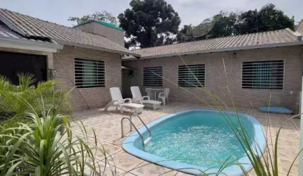 CASA 3 QUARTOS ROLANDIA