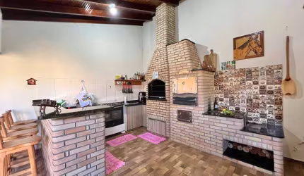 Casa com 3 dormitórios à venda, 192 m² por R$ 390.000,00 - Jardim Nobre - Rolândia/PR