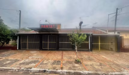 Casa com 2 dormitórios à venda, 148 m² por R$ 320.000 - Jardim Novo Horizonte - Rolândia/PR