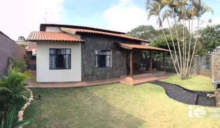 Casa com 3 dormitórios à venda, 165 m² por R$ 550.000,00 - Jardim Santa Monica - Rolândia/PR