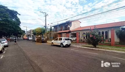 Casa com 3 dormitórios à venda, 281 m² por R$ 2.000.000,00 - Centro - Rolândia/PR