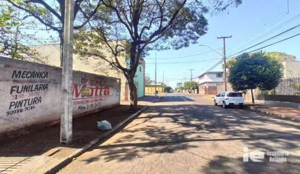 Terreno à venda, 600 m² por R$ 600.000,00 - Centro - Rolândia/PR