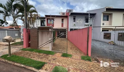 Sobrado à venda, 140 m² por R$ 380.000 - Jardim Marajoara - Rolândia/PR