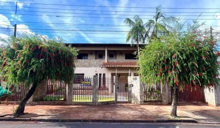 Casa com 5 dormitórios à venda, 350 m² por R$ 1.500.000,00 - Jardim Alto da Boa Vista - Rolândia/PR