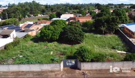 Lote com 1880 m² na Vila Oliveira por R$700.000 - Rolândia/PR