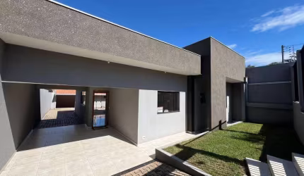 Casa com 3 dormitórios à venda, 180 m² por R$ 740.000,00 - Centro - Rolândia/PR