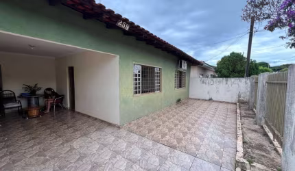 Casa com 4 dormitórios à venda, 360m² de área por R$ 369.000 - Jardim Novo Horizonte - Rolândia/PR
