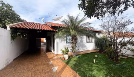 Casa com 2 dormitórios à venda, 125 m² por R$ 300.000 - Jardim Nobre - Rolândia/PR
