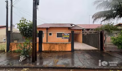 Casa com 3 dormitórios à venda, 84 m² por R$ 400.000,00 - Erdei - Rolândia/PR