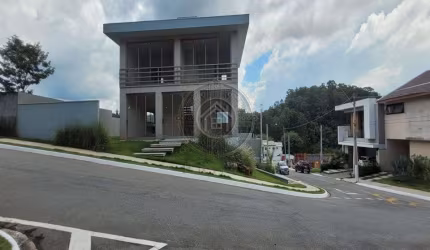 Villa Verde - Casa Nova com Estrutura de Alta Performance no Condomínio Villa Verde – Jundiaí/SP – 266 m² | 2 Suítes