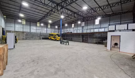 PAVILHÃO COM 650M² NO BAIRRO SÃO ROQUE NA CIDADE DE BENTO GONÇALVES