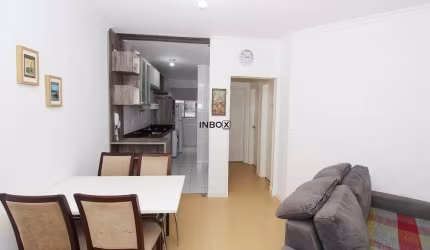 INBOX CIA IMOBILIÁRIA VENDE - Apartamento de dois quartos com um box, mobiliado no Centro.
