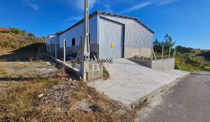INBOX CIA IMOBILIÁRIA VENDE PAVILHÃO COM 380M² NA GARIBALDINA EM GARIBALDI