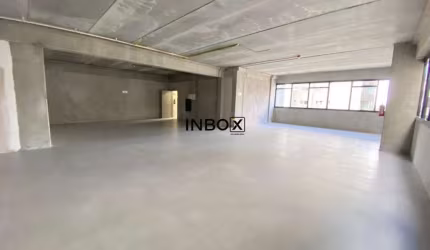 INBOX CIA IMOBILIÁRIA ALUGA - Sala comercial NA CIDADE ALTA.