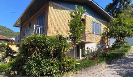 Casa com 4 quartos à venda na Avelino Signor, 378, Barracão, Bento Gonçalves, 200 m2 por R$ 750.000
